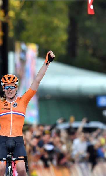 Anna van der Breggen takes world title after 40K solo ride